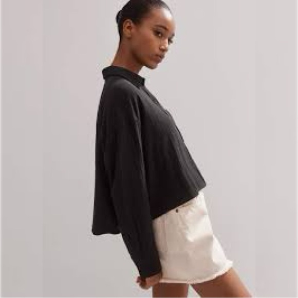 Me + Em Cheesecloth Cropped Shirt Button Up Long Sleeve Classic Minimalist 6 NWT - Picture 2 of 14